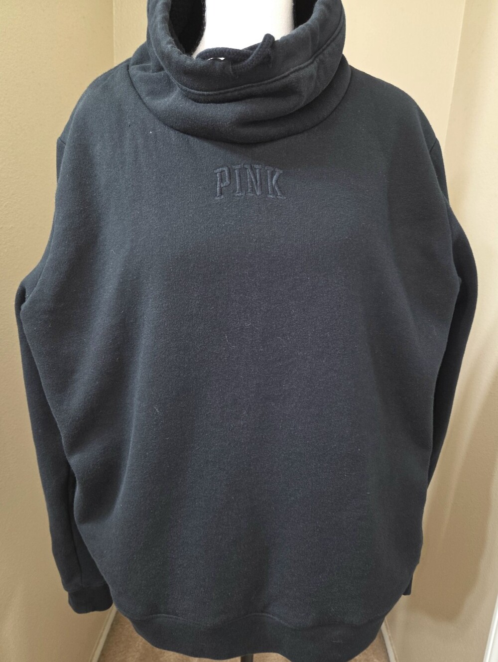 PINK Victoria's Secret Woman's Black Turtleneck Sweatshirt